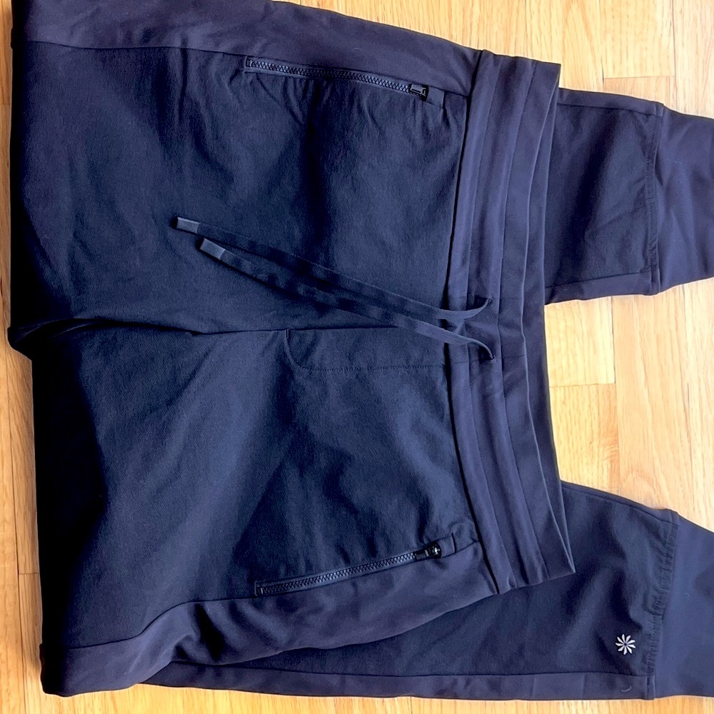 Athleta Black Jogger Pants with Zipper Pockets size 10